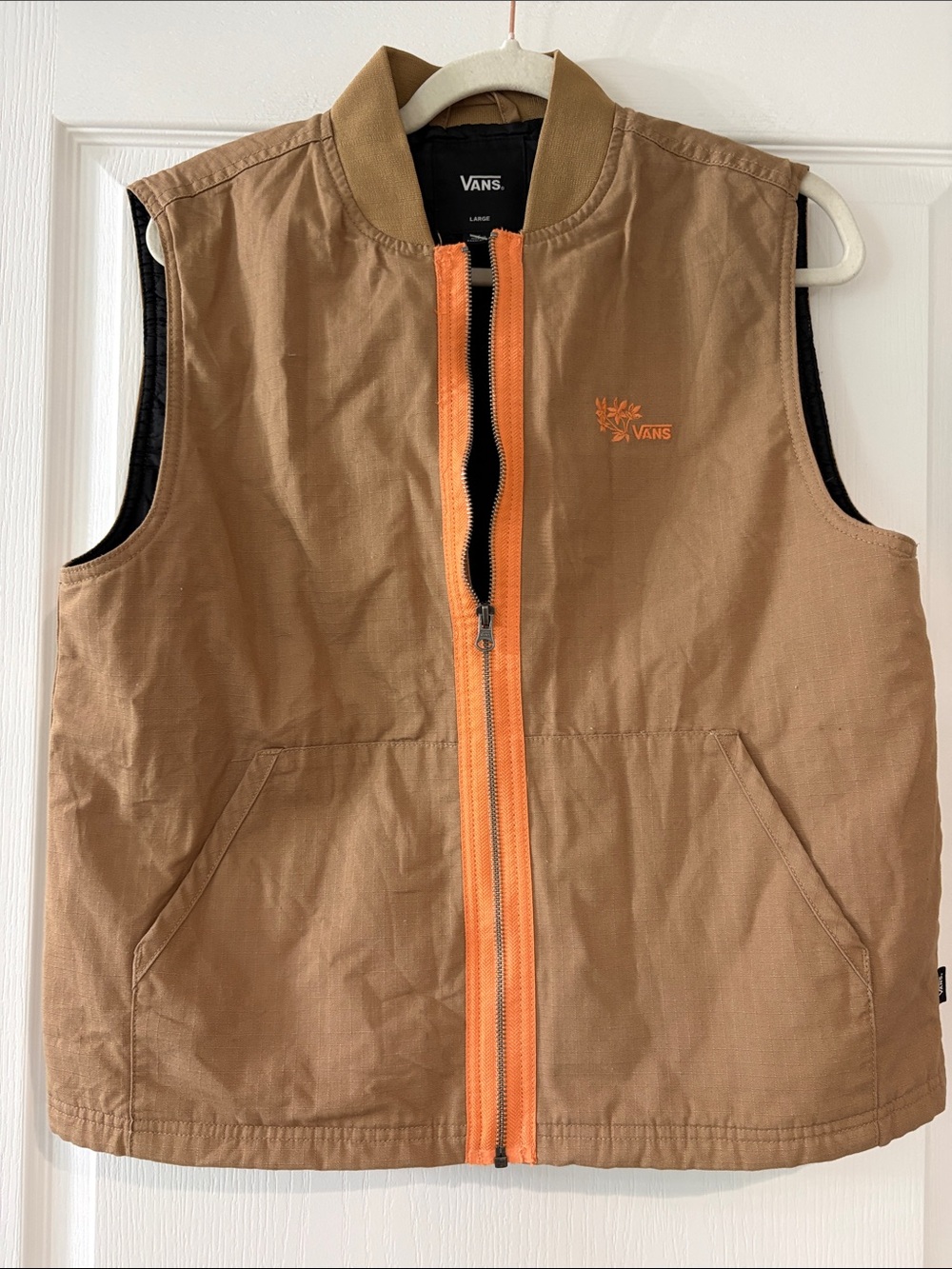 Vans Brown Vest with Orange Zip & Embroidered Detailing. Perfect for Fall!